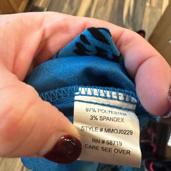 Elementz XL Blue and Black Womans Jacket - Picture 7 of 8